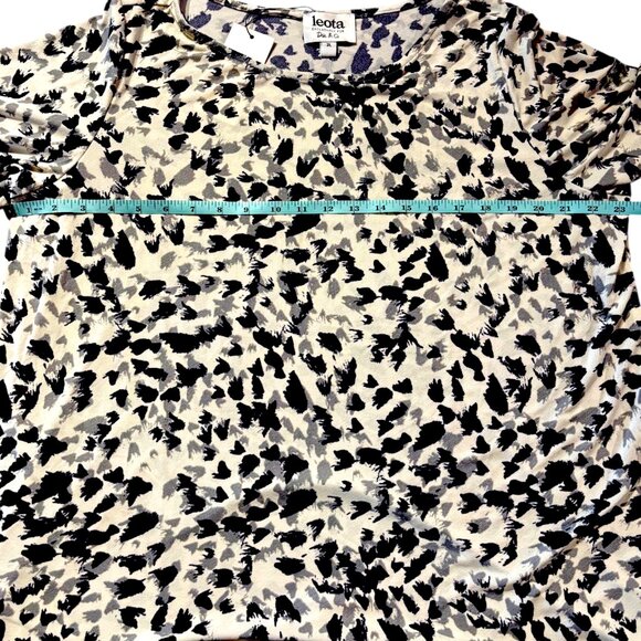 Leota exclusively for Dia & Co Dia short sleeve tunic top Snow Leopard 2XL NWT - Picture 9 of 10